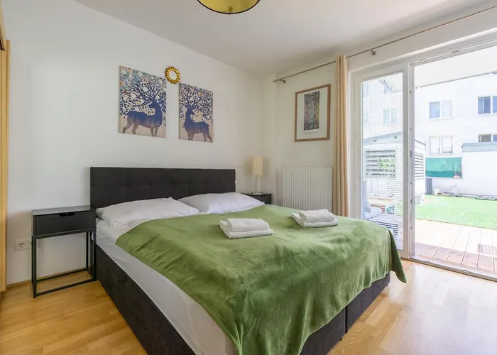 Apartment With Garden Close To Stadthalle, Westbahnhof