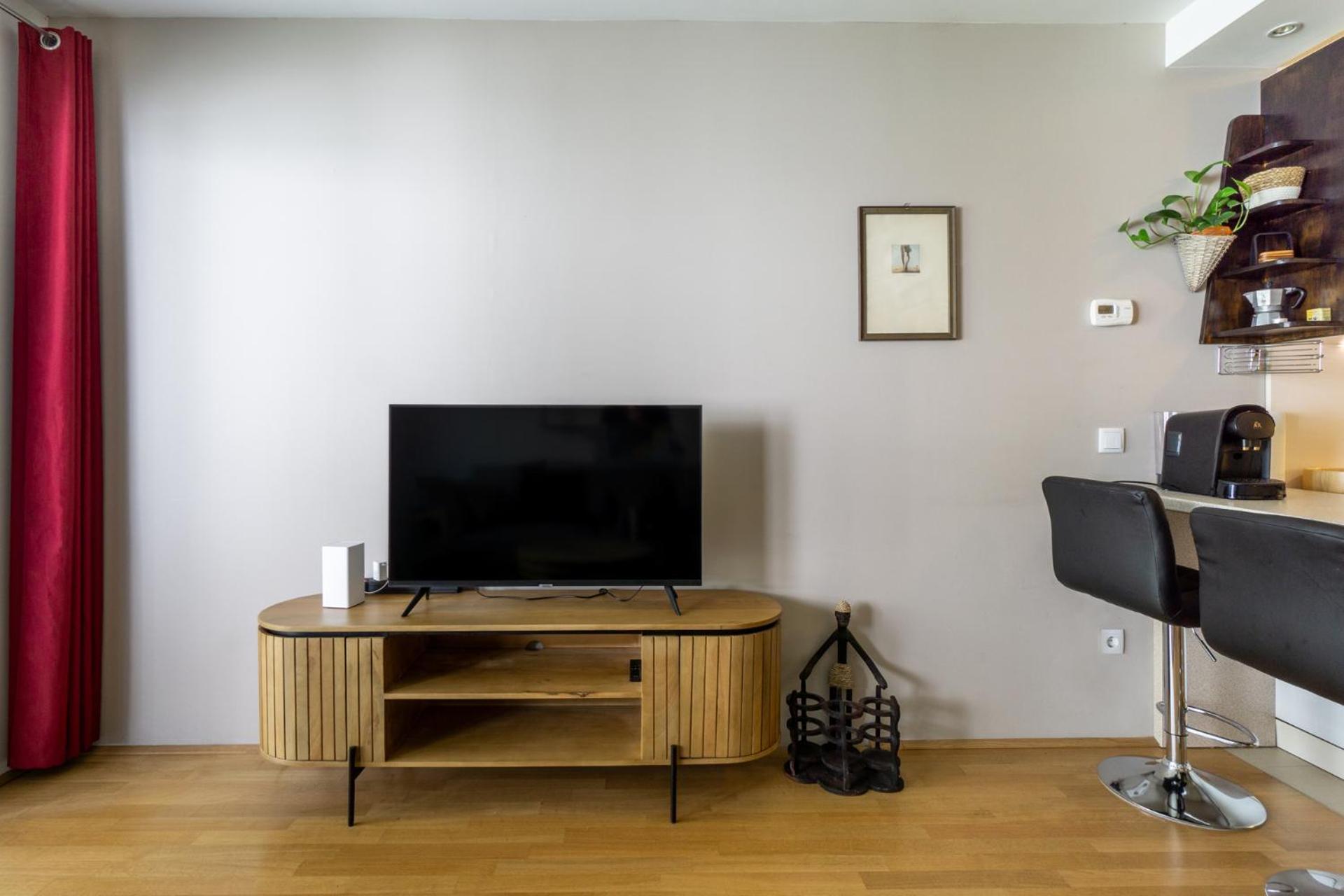 Apartment With Garden Close To Stadthalle, Westbahnhof Vienna